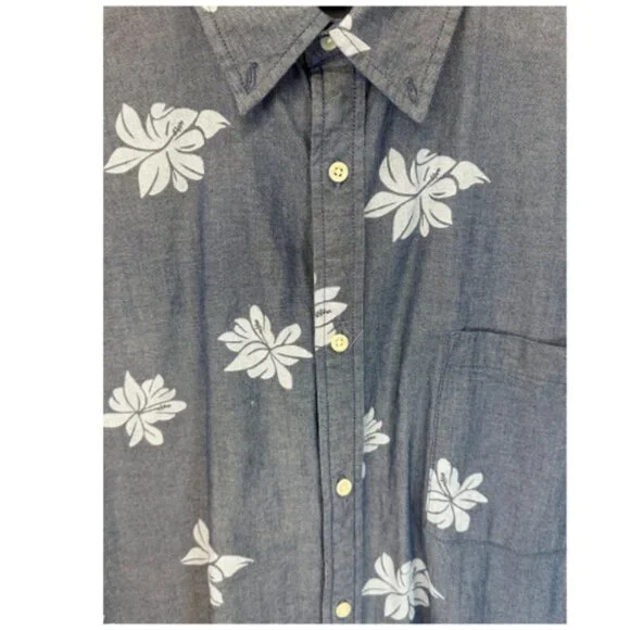 The Foundry Supply Co. 3XLT Big and Tall Hibiscus Hawaiian Print Shirt - Picture 3 of 8